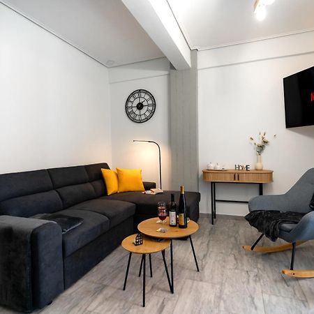 Acrolofts M62 Atenas Exterior foto