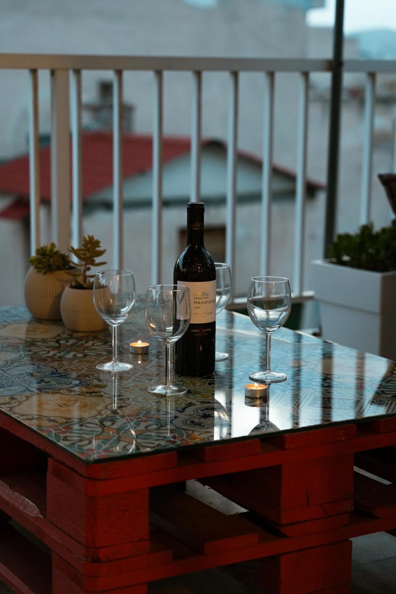 Acrolofts M62 Atenas Exterior foto